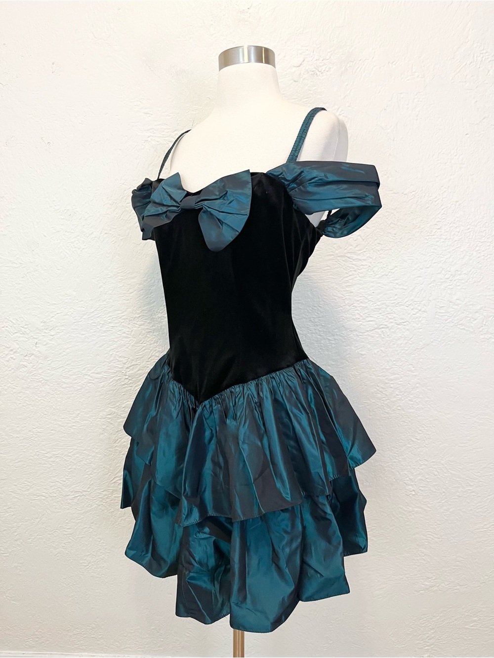 Vintage Mini Dress Black Velvet Teal Blue Taffeta Ruffle HOCO 9 Medium - Picture 6 of 14